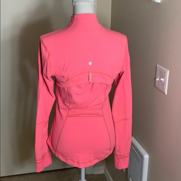 Lululemon Define Jacket - Picture 2 of 5